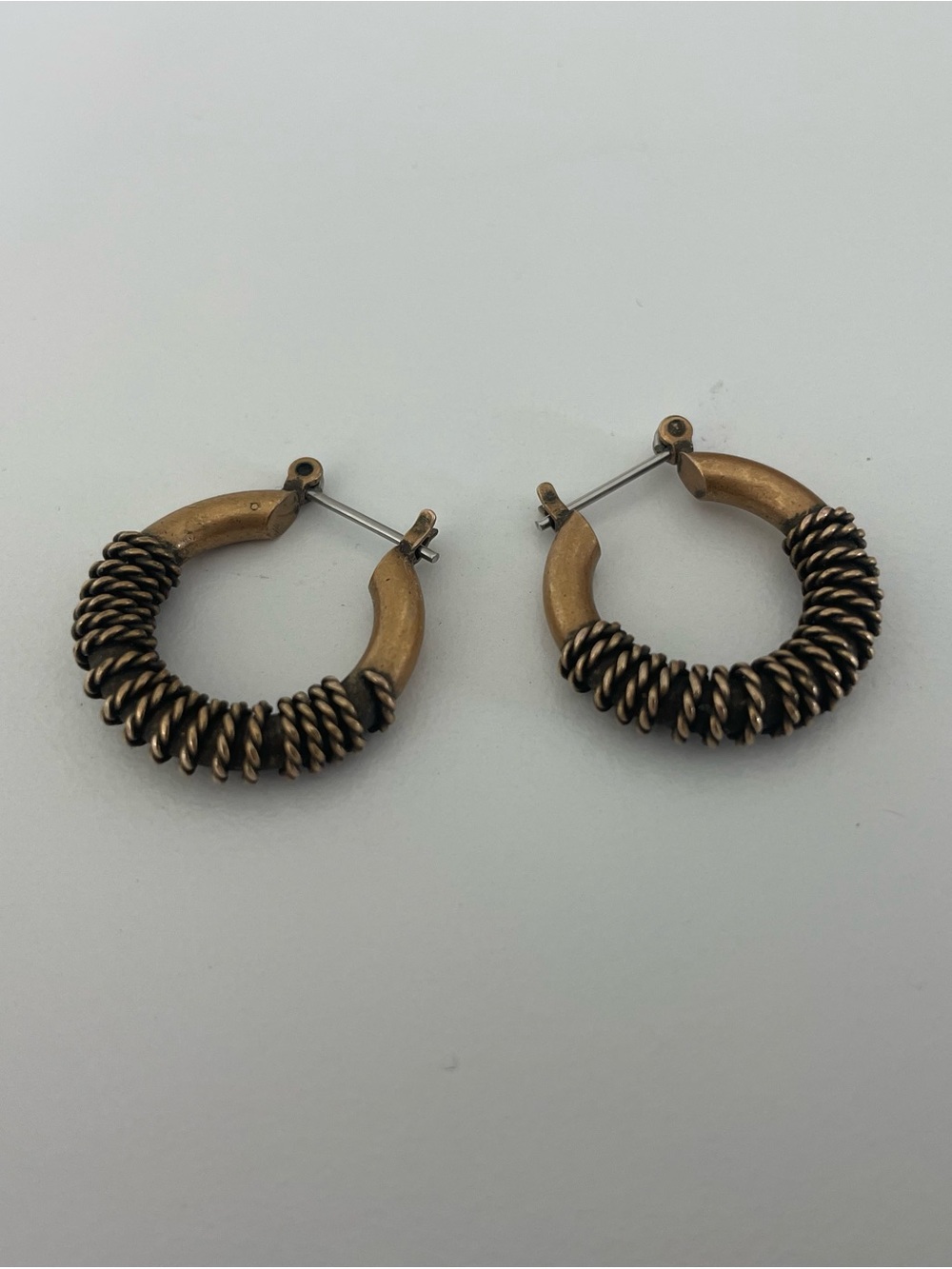 Vintage small woven mesh hoop earrings